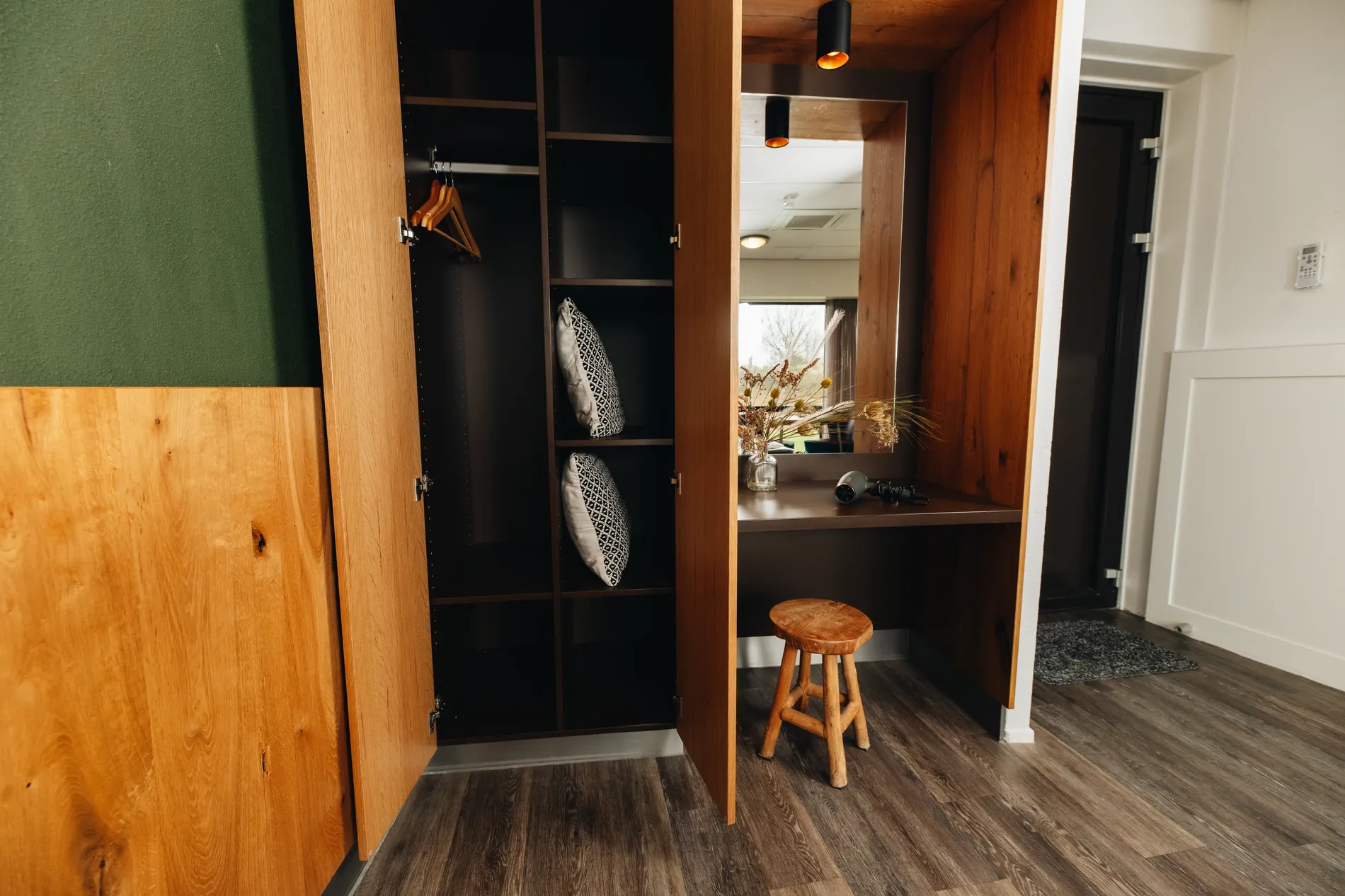 Details van de badkamer en faciliteiten